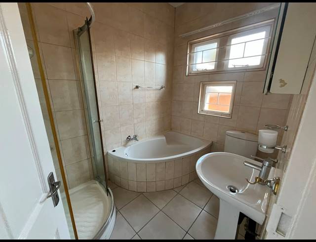 9 BEDROOM HOUSE FOR SALE IN DALVIEW